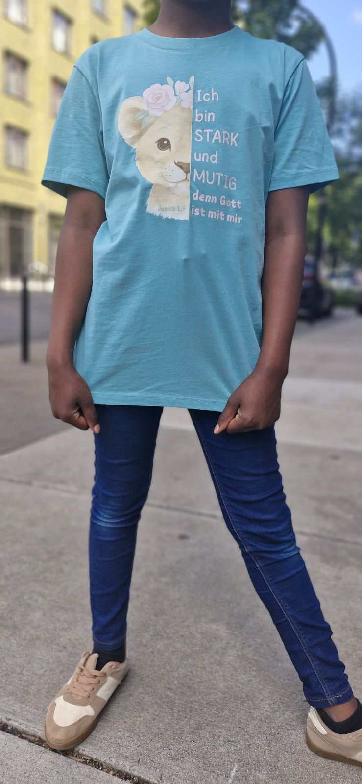 T-Shirt - Ich bin stark und mutig (in Farbe)Ich bin stark und mutig Shirt – Nachhaltig produziert & motivierend